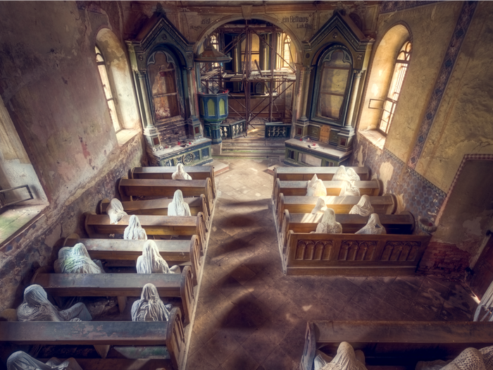 AI Ilustration of abandoned church